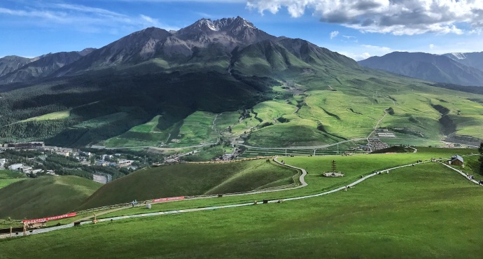 青海祁连山草原旅游